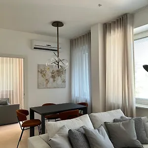 Imhome Via Torino Apartamento